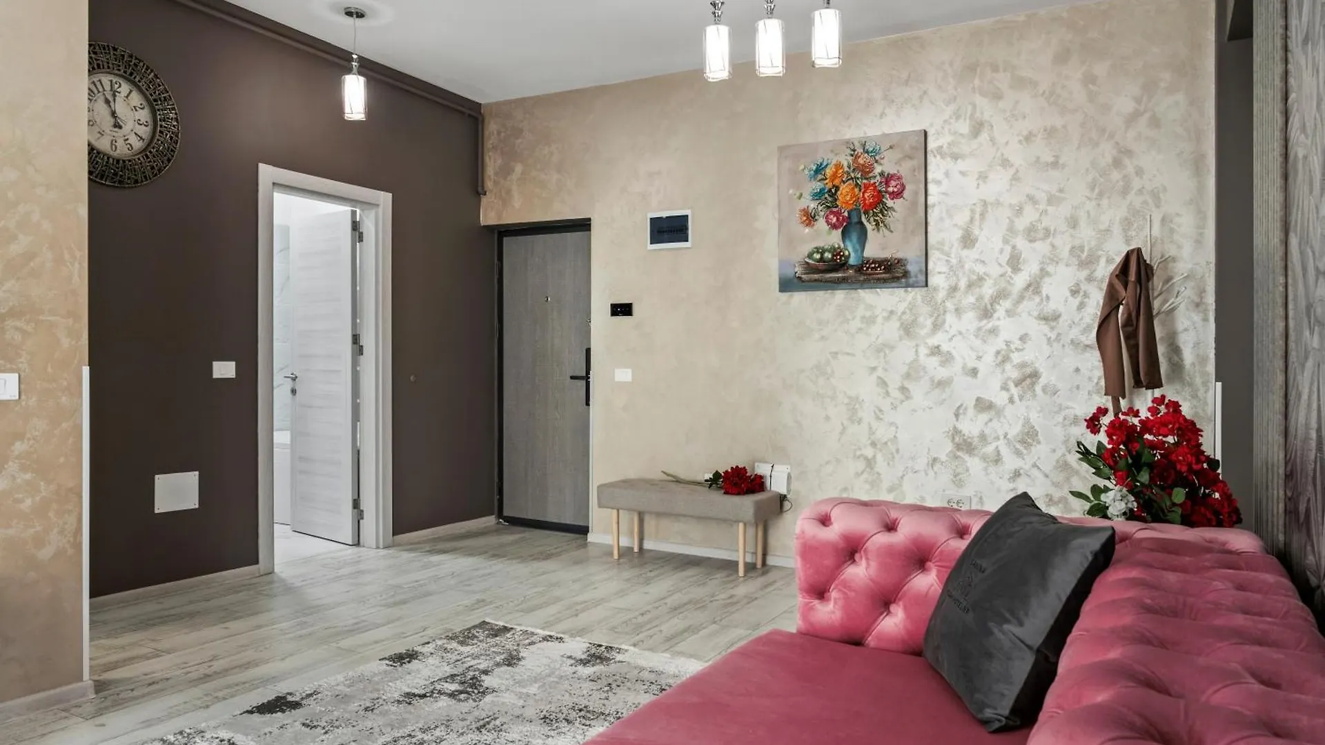 Luxury Rose Apartment Bucureşti