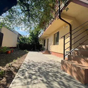 Apartament Apusului, Bucureşti